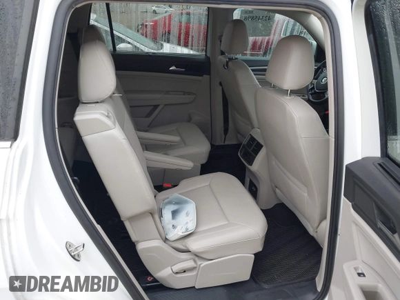 2020 Volkswagen Atlas SE with VIN 1V2WR2CA6LC502996, listed as a IAAI auction lot 42345898 with 94,627 mi miles and . Bid and sale history available at DreamBid. Image 8.