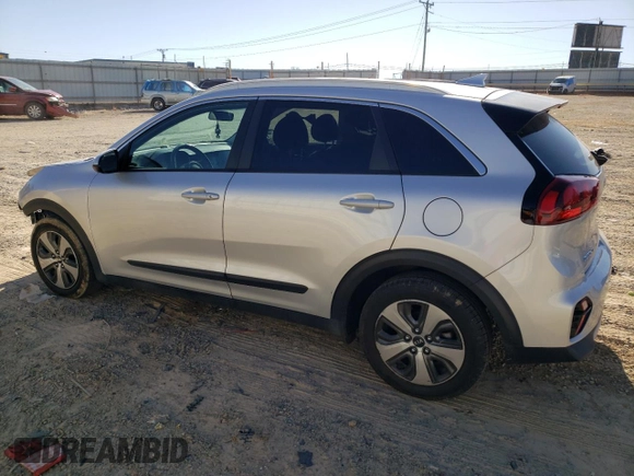 2020 Kia Niro LXS with VIN KNDCB3LC6L5397042, listed as a Copart auction lot 48402995 with 133,882 mi miles and Salvage Title. Bid and sale history available at carsss.com. Image 2.