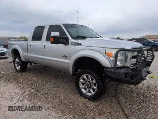 2011 Ford F-350 XL with VIN 1FT8W3BT5BEA23905, listed as a Copart auction lot 53142525 with 235,528 mi miles and Salvage title. Bid and sale history available at DreamBid. Image 4.