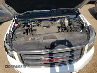 2018 GMC Yukon XL SLT with VIN 1GKS1GKC1JR321066, listed as a Copart auction lot 66789274 with 101,889 mi miles and Salvage Title. Bid and sale history available at carsss.com. Image 12.