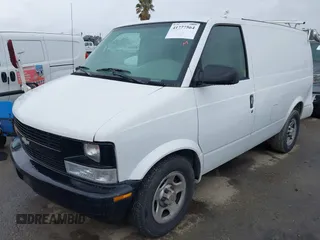 2004 Chevrolet Astro Cargo Van with VIN 1GCDM19X54B119765, listed as a IAAI auction lot 41777564 with 162,810 mi miles. Bid and sale history available at carsss.com. Image 2.