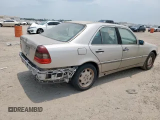 1999 Mercedes-Benz C 230/260/280/320 z VIN WDBHA24G4XA681981, wystawiony jako Copart lot #57758215 z przebiegiem Nie podano mil oraz Szkoda całkowita • Salvage title. Historia ofert i sprzedaży dostępna na DreamBid. Obrazek 3.