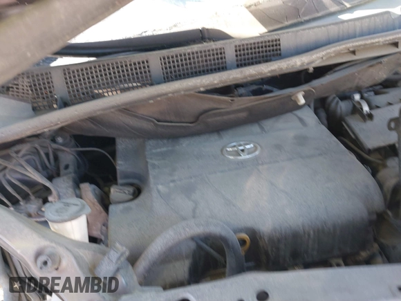 2011 Toyota Sienna XLE AAS with VIN 5TDYK3DC8BS092705, listed as a IAAI auction lot 40547263 with Not provided miles and . Bid and sale history available at DreamBid. Image 10.