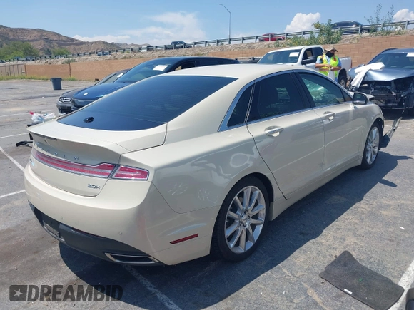 2016 Lincoln MKZ Hybrid with VIN 3LN6L2LU4GR611098, listed as a IAAI auction lot 42179675 with 45,289 mi miles and . Bid and sale history available at DreamBid. Image 4.