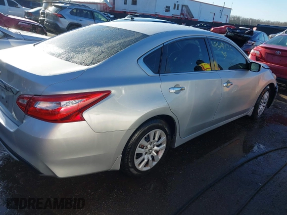 2017 Nissan Altima S with VIN 1N4AL3AP7HC197953, listed as a IAAI auction lot 41497726 with 173,517 mi miles and . Bid and sale history available at DreamBid. Image 4.