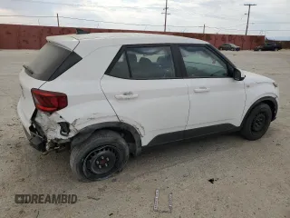 2020 Hyundai Venue SE with VIN KMHRB8A32LU027217, listed as a Copart auction lot 62947424 with 29,436 mi miles and Salvage Title. Bid and sale history available at DreamBid. Image 3.