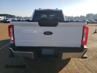 2023 Ford F-250 XL with VIN 1FT7W2BT3PEC29303, listed as a Copart auction lot 87230554 with 68,303 mi miles and Salvage Title. Bid and sale history available at DreamBid. Image 6.
