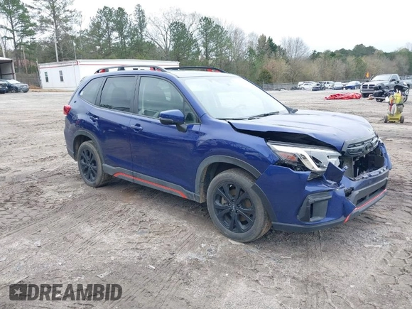 2024 Subaru Forester Sport with VIN JF2SKAEC8RH403364, listed as a IAAI auction lot 41845550 with 33,114 mi miles. Bid and sale history available at carsss.com. Image 1.