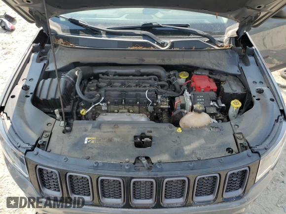 2020 Jeep Compass Trailhawk z VIN 3C4NJDDB4LT106769, wystawiony jako Copart lot #63082475 z przebiegiem 82 390 mil mil oraz Szkoda całkowita • Salvage title. Historia ofert i sprzedaży dostępna na DreamBid. Obrazek 12.
