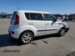 2013 Kia Soul with VIN KNDJT2A58D7754956, listed as a Copart auction lot 54717145 with 105,176 mi miles and Clean Title. Bid and sale history available at carsss.com. Image 3.