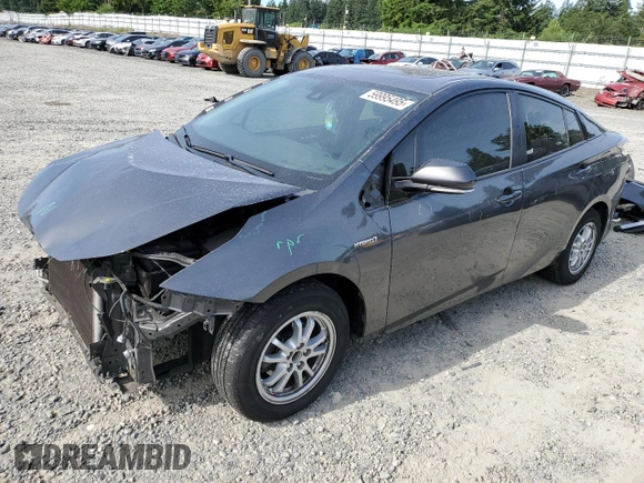 2016 Toyota Prius Four z VIN JTDKARFU4G3013895, wystawiony jako Copart lot #59995495 z przebiegiem 137 168 mil mil oraz Szkoda całkowita • Salvage title. Historia ofert i sprzedaży dostępna na DreamBid. Obrazek 1.
