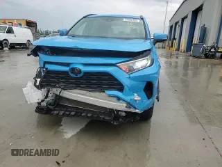 2021 Toyota RAV4 XLE with VIN 2T3P1RFV2MC142047, listed as a Copart auction lot 59095105 with 90,624 mi miles and Salvage title. Bid and sale history available at DreamBid. Image 14.