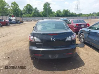 2010 Mazda 3 i Sport with VIN JM1BL1SF6A1295639, listed as a IAAI auction lot 42537444 with 138,057 mi miles and . Bid and sale history available at DreamBid. Image 17.