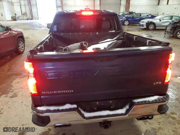 2019 Chevrolet Silverado 1500 LTZ with VIN 3GCUYGEL3KG251597, listed as a Copart auction lot 85492534 with 112,951 mi miles and Clean Title. Bid and sale history available at carsss.com. Image 6.
