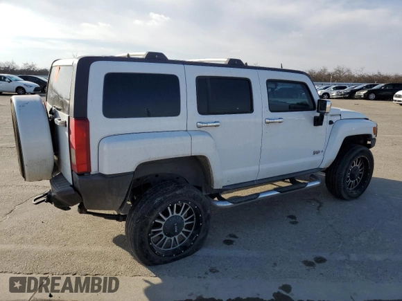 2006 Hummer H3 with VIN 5GTDN136X68105270, listed as a Copart auction lot 41430085 with 207,143 mi miles and Salvage Title. Bid and sale history available at DreamBid. Image 3.