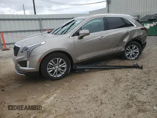 2022 Cadillac XT5 FWD Premium Luxury z VIN 1GYKNCRS1NZ117079, wystawiony jako Copart lot #41448805 z przebiegiem 17 552 mil mil oraz Szkoda całkowita • Salvage title. Historia ofert i sprzedaży dostępna na DreamBid. Obrazek 1.