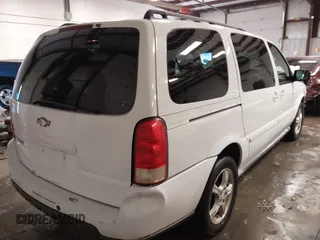 2005 Chevrolet Uplander LS with VIN 1GNDV23L55D272278, listed as a IAAI auction lot 41259672 with 238,234 mi miles. Bid and sale history available at carsss.com. Image 4.