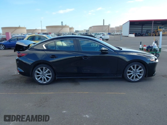 2020 Mazda 3 Select с VIN 3MZBPACL9LM131720, выставлен на аукционе IAAI как лот 41699018 с пробегом 63 627 миль миль и . История ставок и продаж доступна на DreamBid. Изображение 14.