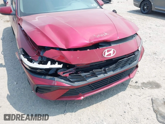 2024 Hyundai Elantra SE with VIN KMHLL4DG7RU844685, listed as a IAAI auction lot 42335520 with 2,534 mi miles and . Bid and sale history available at DreamBid. Image 18.