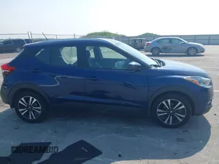2018 Nissan Kicks SV with VIN 3N1CP5CUXJL506608, listed as a IAAI auction lot 42451752 with 77,235 mi miles and . Bid and sale history available at DreamBid. Image 13.