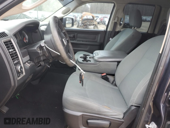 2016 Ram 1500 Express z VIN 1C6RR6FT5GS136244, wystawiony jako Copart lot #49315505 z przebiegiem 135 095 mil mil oraz Szkoda całkowita • Salvage title. Historia ofert i sprzedaży dostępna na DreamBid. Obrazek 7.