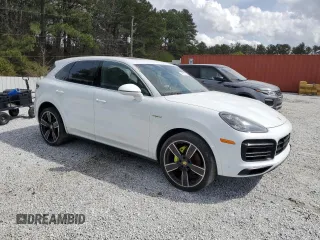 2022 Porsche Cayenne E-Hybrid Hybrid with VIN WP1AE2AY5NDA26193, listed as a Copart auction lot 48967735 with 60,703 mi miles and Clean title. Bid and sale history available at DreamBid. Image 4.