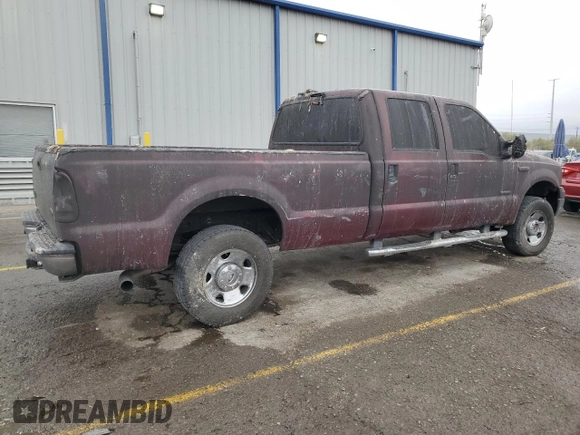 2007 Ford F-250 XL z VIN 1FTSW21P77EB14122, wystawiony jako Copart lot #48698525 z przebiegiem 122 451 mil mil oraz Szkoda całkowita • Salvage title. Historia ofert i sprzedaży dostępna na DreamBid. Obrazek 3.