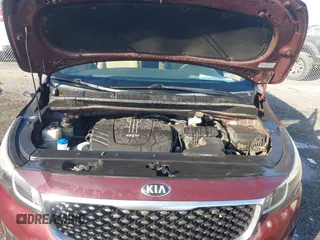 2015 Kia Sedona LX with VIN KNDMB5C14F6059569, listed as a IAAI auction lot 41564739 with 167,275 mi miles. Bid and sale history available at carsss.com. Image 10.