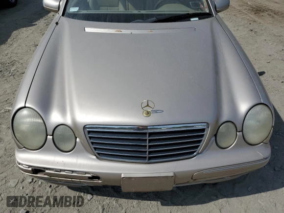 2001 Mercedes-Benz E-Class with VIN WDBJF65J71B362578, listed as a Copart auction lot 72223814 with 0 mi miles and Clean Title. Bid and sale history available at carsss.com. Image 11.