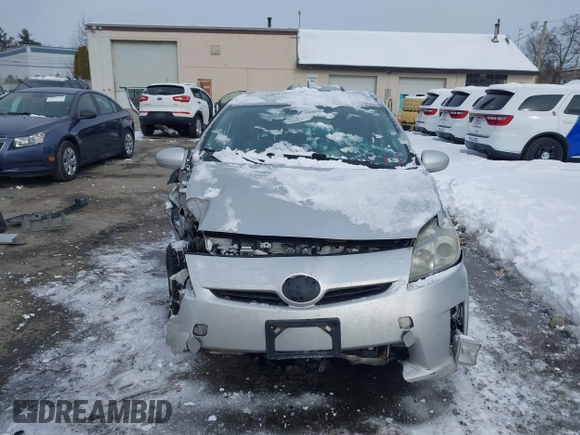 2010 Toyota Prius II z VIN JTDKN3DU2A5174326, wystawiony jako IAAI lot #41508987 z przebiegiem 249 713 mil mil oraz . Historia ofert i sprzedaży dostępna na DreamBid. Obrazek 12.