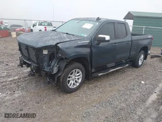 2019 Chevrolet Silverado 1500 LT with VIN 1GCRYDEDXKZ359924, listed as a IAAI auction lot 41463919 with 66,326 mi miles. Bid and sale history available at carsss.com. Image 18.