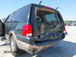 2003 Ford Expedition Eddie Bauer z VIN 1FMRU17W73LB39407, wystawiony jako IAAI lot #42042645 z przebiegiem 220 011 mil mil oraz . Historia ofert i sprzedaży dostępna na DreamBid. Obrazek 6.