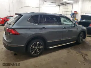 2018 Volkswagen Tiguan SEL with VIN 3VV2B7AX5JM102255, listed as a Copart auction lot 51699695 with 103,478 mi miles and Salvage Title. Bid and sale history available at carsss.com. Image 3.