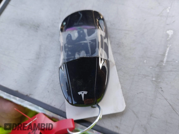 2016 Tesla Model S 90D with VIN 5YJSA1E22GF174637, listed as a IAAI auction lot 42234083 with 142,915 mi miles and . Bid and sale history available at DreamBid. Image 11.