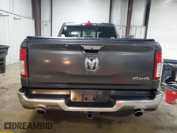 2020 Ram 1500 Big Horn z VIN 1C6SRFBT8LN120507, wystawiony jako Copart lot #57558095 z przebiegiem 57 993 mil mil oraz Szkoda całkowita • Salvage title. Historia ofert i sprzedaży dostępna na DreamBid. Obrazek 6.