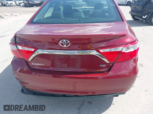 2017 Toyota Camry XLE with VIN 4T1BF1FK0HU810797, listed as a IAAI auction lot 41940941 with 88,356 mi miles. Bid and sale history available at carsss.com. Image 16.