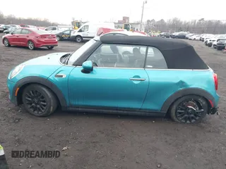 2019 MINI Convertible Cooper with VIN WMWWG5C52K3H08648, listed as a IAAI auction lot 41686314 with 40,728 mi miles and . Bid and sale history available at DreamBid. Image 14.