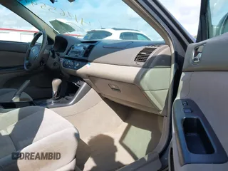 2006 Toyota Camry STD with VIN 4T1BE32K96U743120, listed as a IAAI auction lot 41865599 with 277,608 mi miles. Bid and sale history available at carsss.com. Image 5.