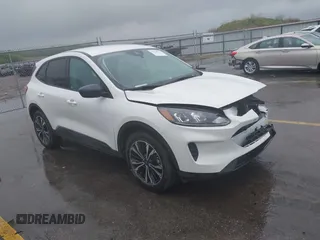 2021 Ford Escape SE with VIN 1FMCU9G66MUA16679, listed as a IAAI auction lot 42418776 with 67,528 mi miles and . Bid and sale history available at DreamBid. Image 1.