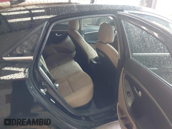 2013 Hyundai Elantra z VIN KMHD35LE7DU053088, wystawiony jako IAAI lot #42370655 z przebiegiem 151 015 mil mil oraz . Historia ofert i sprzedaży dostępna na DreamBid. Obrazek 8.