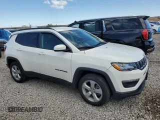 2021 Jeep Compass Latitude z VIN 3C4NJDBB5MT560792, wystawiony jako Copart lot #56300155 z przebiegiem 89 783 mil mil oraz Szkoda całkowita • Salvage title. Historia ofert i sprzedaży dostępna na DreamBid. Obrazek 4.