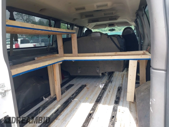 2015 Chevrolet Express Passenger LT с VIN 1GAZG1FG8F1119472, выставлен на аукционе IAAI как лот 42115275 с пробегом 248 382 миль миль и . История ставок и продаж доступна на DreamBid. Изображение 8.