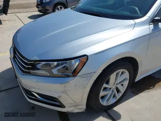 2018 Volkswagen Passat 2.0T SE with VIN 1VWBA7A3XJC045113, listed as a IAAI auction lot 41814006 with 59,095 mi miles. Bid and sale history available at carsss.com. Image 17.