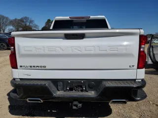 2021 Chevrolet Silverado 1500 LT Trail Boss with VIN 1GCPYFED0MZ339137, listed as a Copart auction lot 48218085 with 90,611 mi miles and Salvage Title. Bid and sale history available at DreamBid. Image 6.