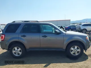 2011 Ford Escape XLT with VIN 1FMCU9DG4BKA07985, listed as a IAAI auction lot 42510948 with 125,126 mi miles and . Bid and sale history available at DreamBid. Image 13.