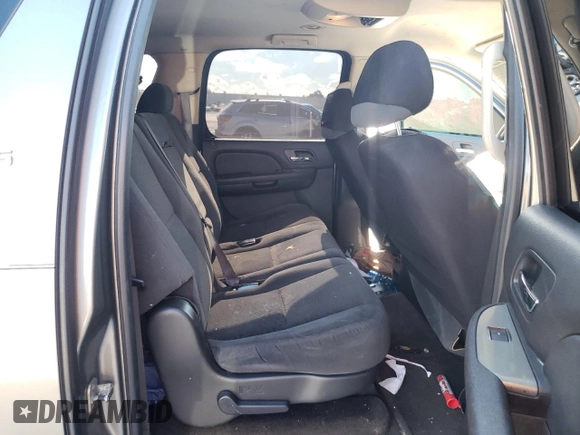 2008 Chevrolet Suburban LTZ with VIN 1GNFC16098R257462, listed as a Copart auction lot 74720864 with 290,336 mi miles and Salvage Title. Bid and sale history available at carsss.com. Image 11.