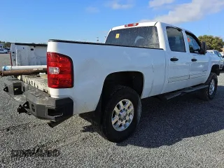 2011 Chevrolet Silverado 2500HD LT with VIN 1GC1CXCG4BF102589, listed as a Copart auction lot 41669685 with 0 mi miles and Clean Title. Bid and sale history available at carsss.com. Image 3.