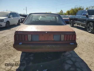 1979 Ford Mustang z VIN 9R04F144331, wystawiony jako Copart lot #76079874 z przebiegiem 87 971 mil mil oraz Czysty tytuł • Clean title. Historia ofert i sprzedaży dostępna na DreamBid. Obrazek 6.