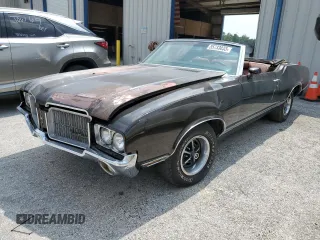 1971 Oldsmobile Cutlass with VIN 342671M204945, listed as a Copart auction lot 69617544 with 26,110 mi miles and Salvage Title. Bid and sale history available at DreamBid. Image 1.