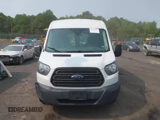 2018 Ford Transit z VIN 1FTYR2CM5JKA24044, wystawiony jako IAAI lot #42422667 z przebiegiem 279 853 mil mil oraz . Historia ofert i sprzedaży dostępna na DreamBid. Obrazek 12.